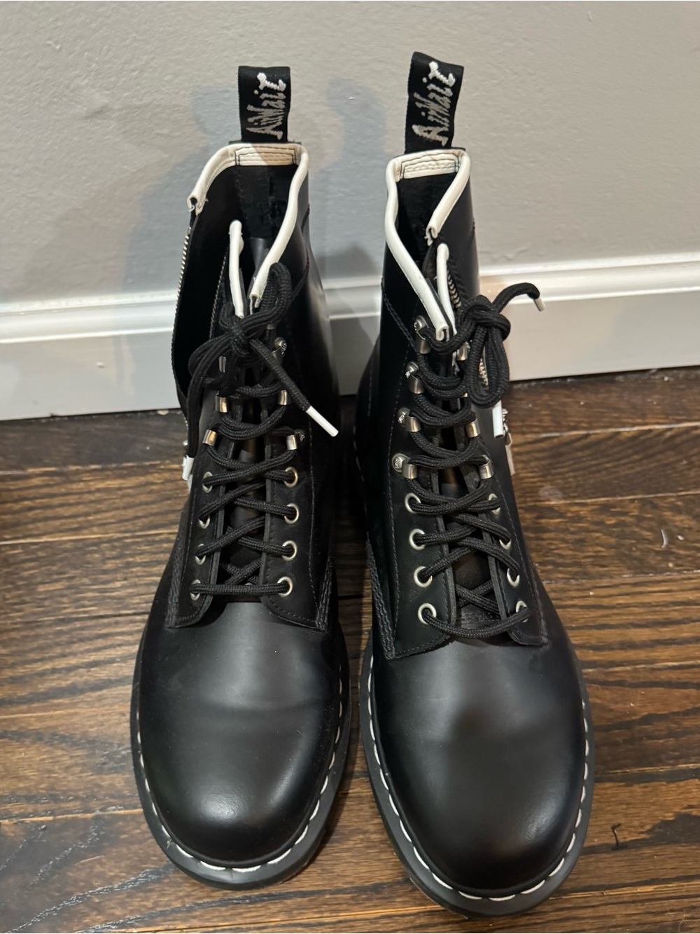 Dr. Martens Black Leather Lace-Up Combat Boots w/White Trim Women’s Sz12